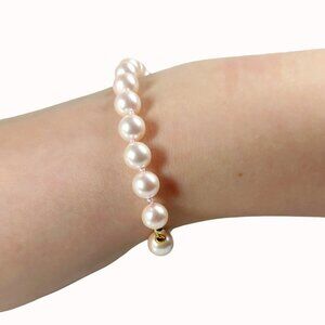 Vintage Light Pink Faux Pearl Bracelet With Gold Tone Clasp 7-Inches